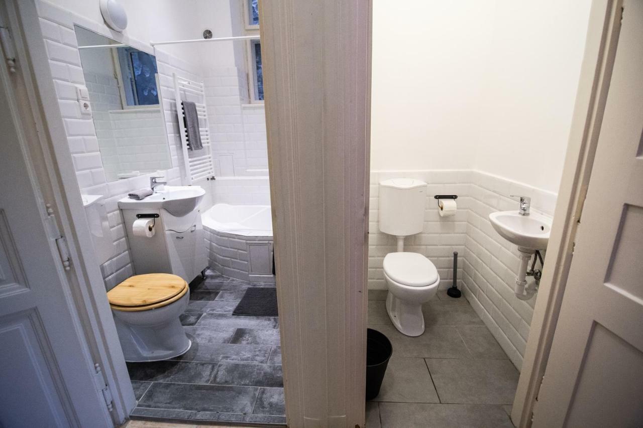 Cheerful And Cozy 2 Bedrooms 2 Bathrooms Apartment With Top Location Budapest Ngoại thất bức ảnh
